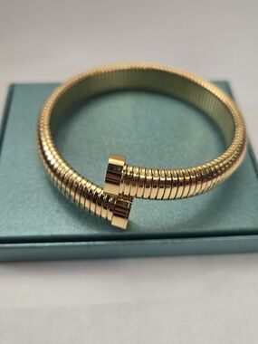 18kt Yellow Gold Plated Snake Chain Cuff Bracelet